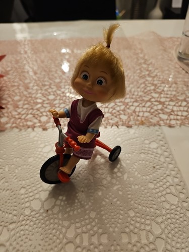 Masha und der - ​, –