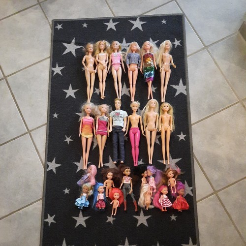 Sammlung mit puppen barbie - puppen,
